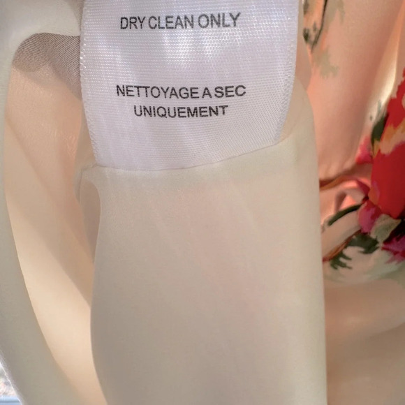 Joie 100% Silk spaghetti strap, halter neckline short dress size small. Flirty. - Picture 13 of 13